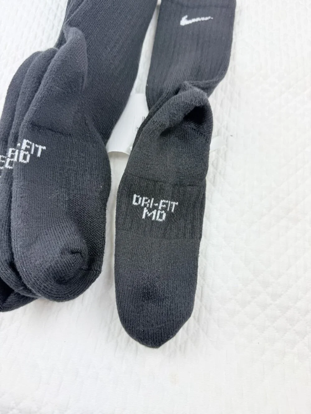 Nike 3 Pairs Everyday Cotton Cushioned Crew Socks Black Medium Men 6-8 Yth 5Y-7Y